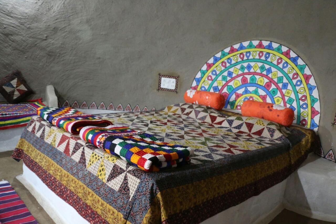 Banni Village Resort - Rann Of Kutch Bherandiala Экстерьер фото
